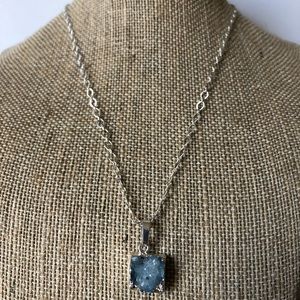 ✨New!✨ Agate statement piece